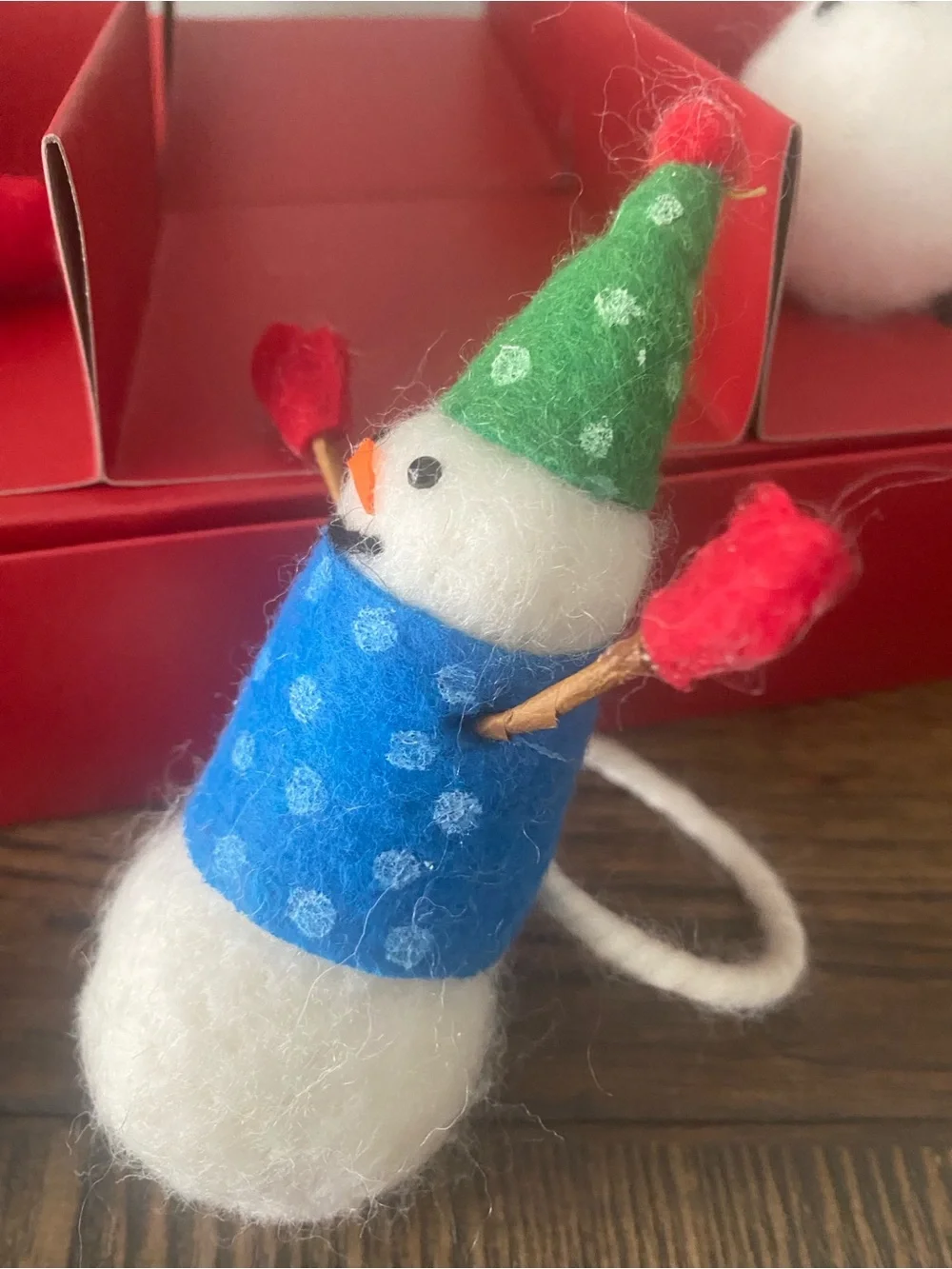 Williams Sonoma Felt Snowmen Set of Four NWT